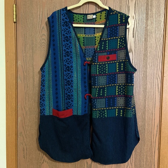 Vintage Tunic Vest - Picture 7 of 11